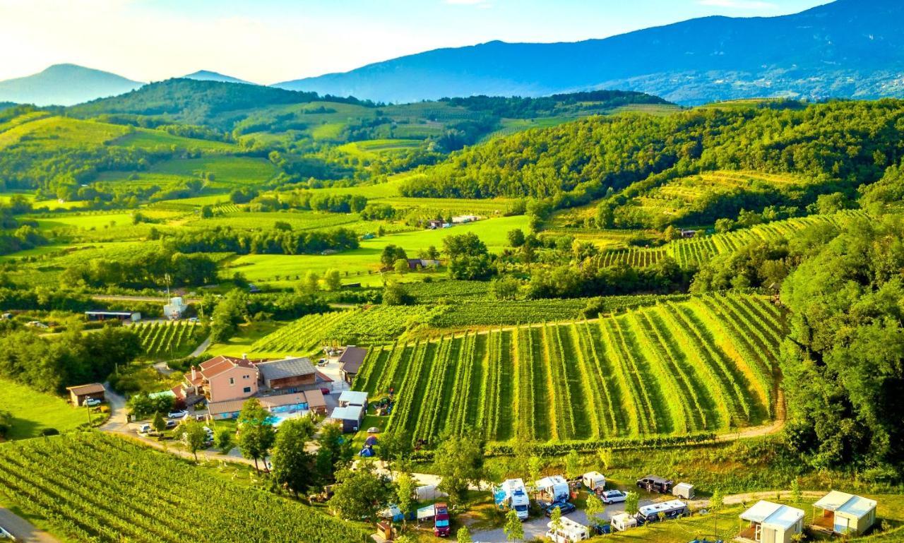 Maxi Sonce, Odprte Vasi Villa Prvacina Екстериор снимка